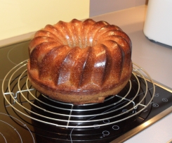 Saftiger Nußkuchen, sehr lecker