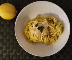 Pasta Limonello - Nudeln mit Zitronen-Joghurt-Soße