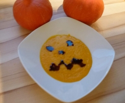 Kürbissuppe ohne Schnickschnack :-) die Beste !! Kürbiscremesuppe