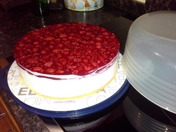 Himbeer-Joghurt-Torte