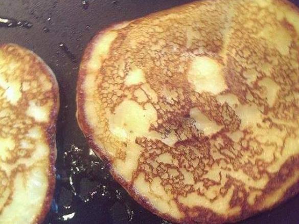 Kartoffelpfannkuchen aus Kartoffelbreiresten