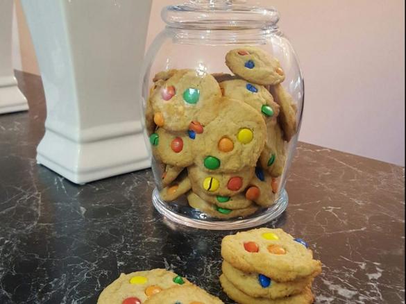 Cookie mit Schokolinsen aus "Das Backbuch"