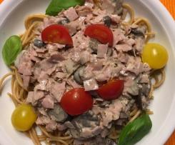Leichte Nudelsoße mit viel Champignons