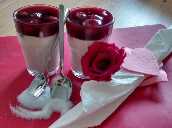 Bananenquark mit Kirschhaube (KIBA-Quark)