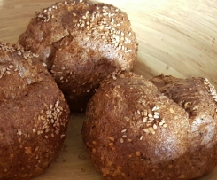 Chia - Eiweiß Brötchen Low Carb