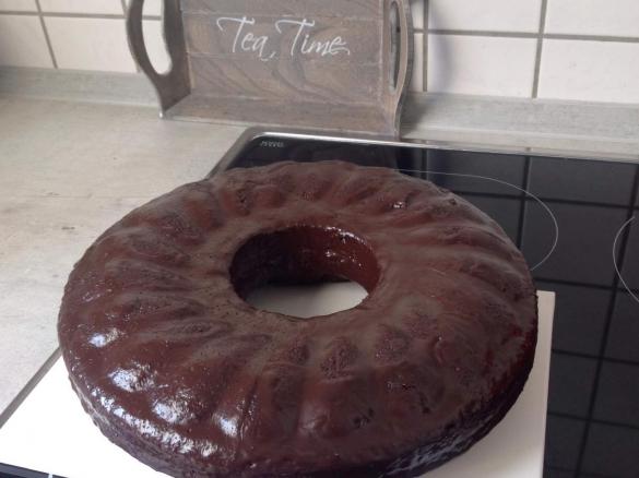 Schokolade-Rotweinkuchen