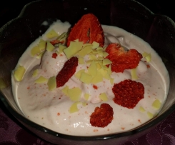 Frozen Yoghurt - Erdbeer mit weißer Schokolade 