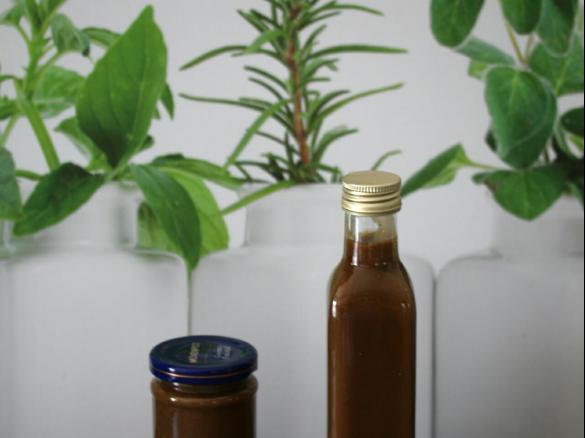 Honig Senf Dressing auf Vorrat