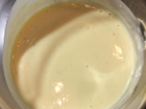 Sauce Hollandaise/ Knoblauch Sauce 