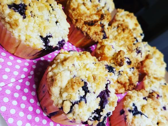 Heidelbeer Muffins mit Zitronenstreusel