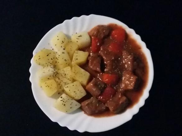 Paprikagulasch ( Meine Variante)