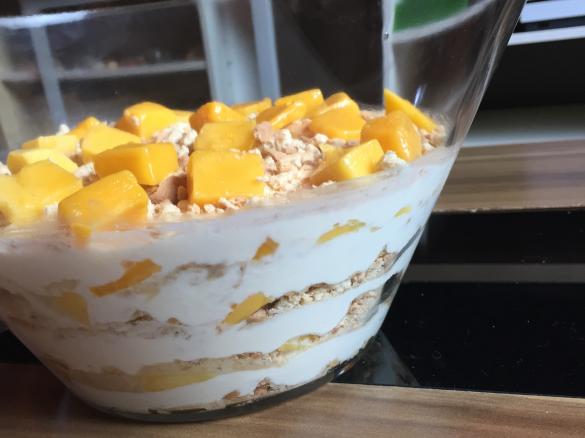 Mango-Butterkeks-Dessert