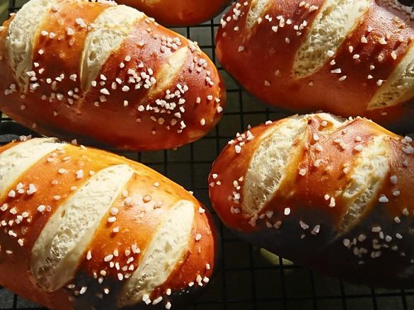 Laugenbrötchen