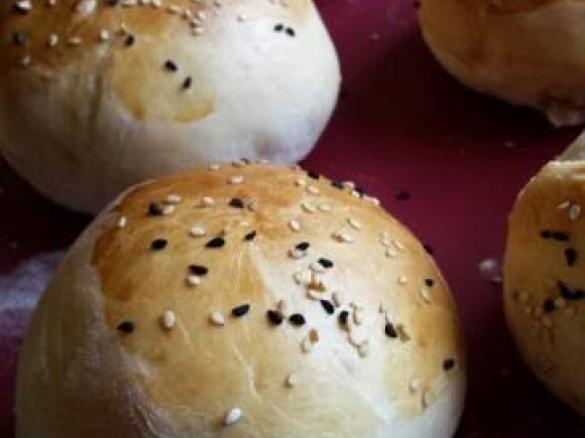 Burgerbrötchen / Burger Buns