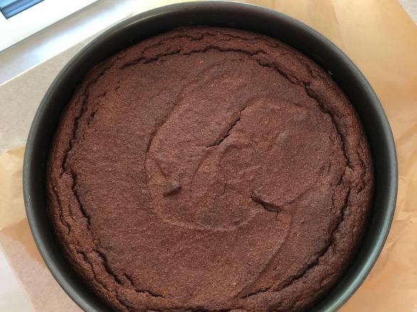 Schokokuchen - ohne Mehl, ohne Zucker