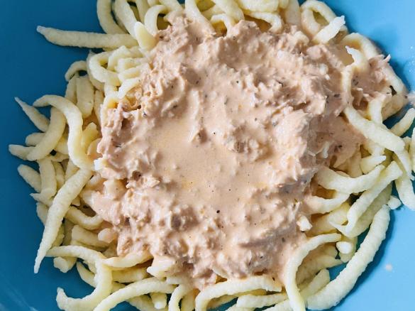 Hähnchengeschnezeltes mit Sahnesoße