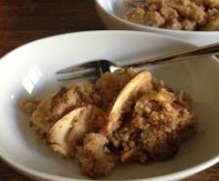 Apfel Crumble – säuerliche Äpfel treffen auf süsse Streusel tragen Sie hier den Rezeptnamen ein