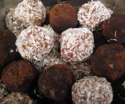 Banane-Mandel Kugeln Vegan + Rohkost