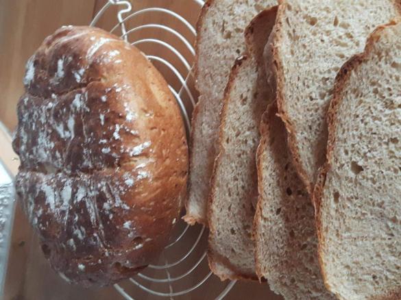 Dinkelvariante von Kleines Krustenbrot