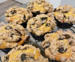 Pumpkin-Spice Muffins mit Kürbiskern-Crumble