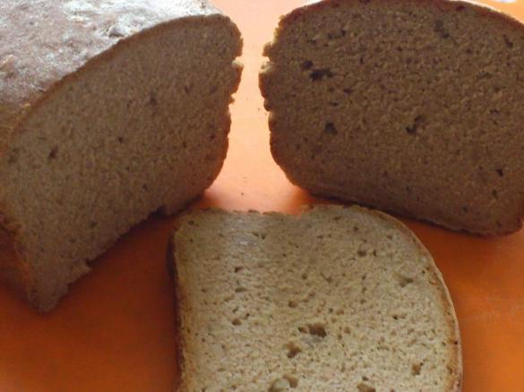 Roggenmischbrot mit Sonnenblumenkerne