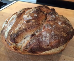 Dinkel-Mischbrot mit toller Kruste (absolut weizenfrei)