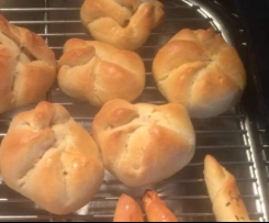 Semmeln (Brötchen) aus Salzstangerlteig