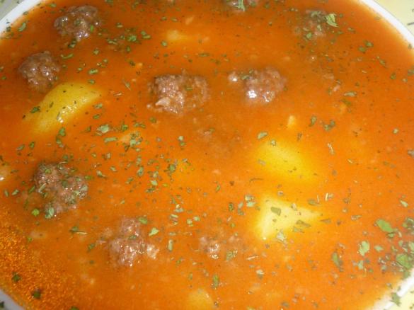Sulu Köfte/Saftige Hackbällchen (Suppe)Türkisch
