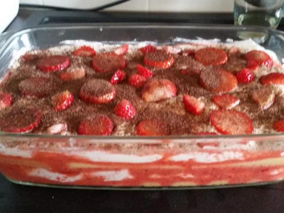 Erdbeer Tiramisu für Kinder light