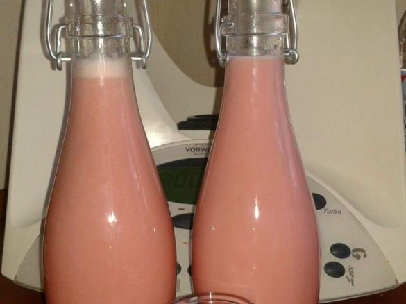 Erdbeer Sahne Likör