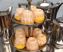 Sagenhaft flaumige Watte Mini Gugl mit Rumglasur (ohne Mehl)