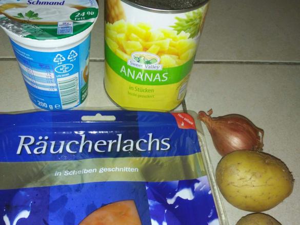 Räucherlachs Ananas Schmand zu Pellkartoffeln