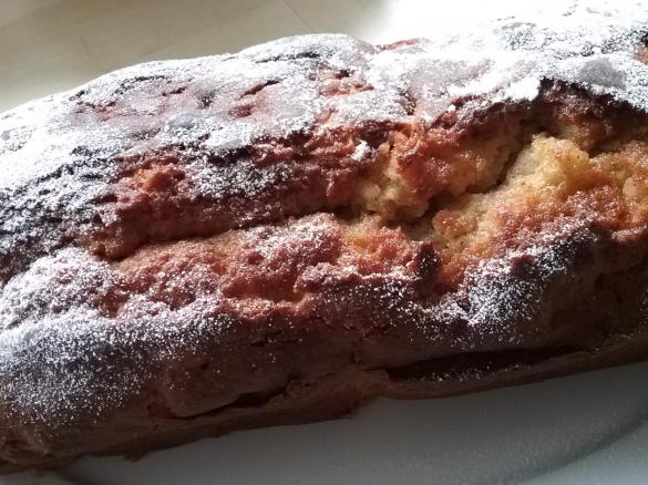 Variation von Saftiger Apfel-Marzipan-Kuchen