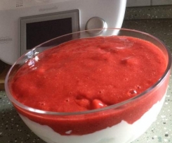 Himbeer-Schmandcreme „Himbeertraum“