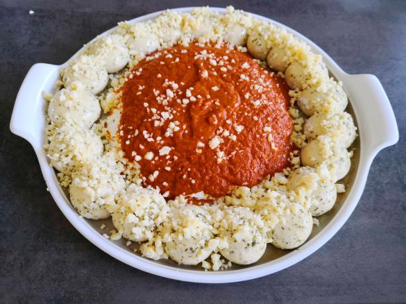 Pizzabrötchen mit Dip