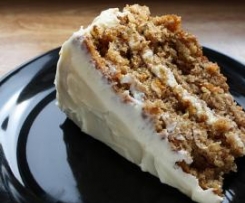 Rich Carrot Cake (Möhrenkuchen)