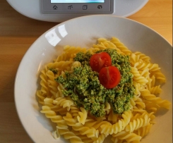 Broccoli-Pesto