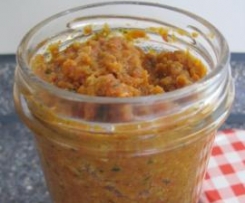 Variation von Variation von Tomatenpesto