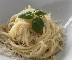 Spaghetti mit Zitronen-Rahm Soße