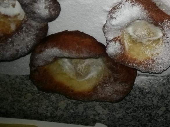 Boarische Kirtanudeln, Kirchweihnudeln, Schmalznudeln 