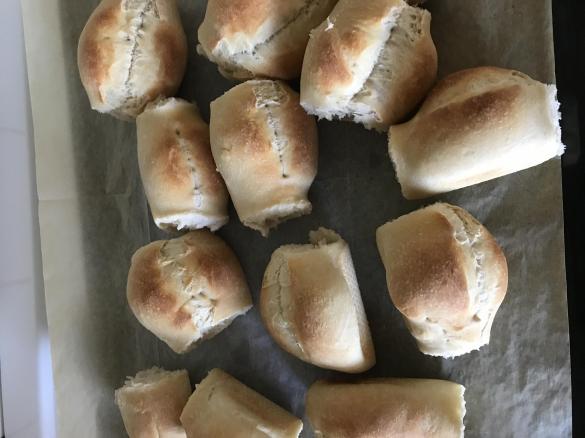 Sonntags Brötchen