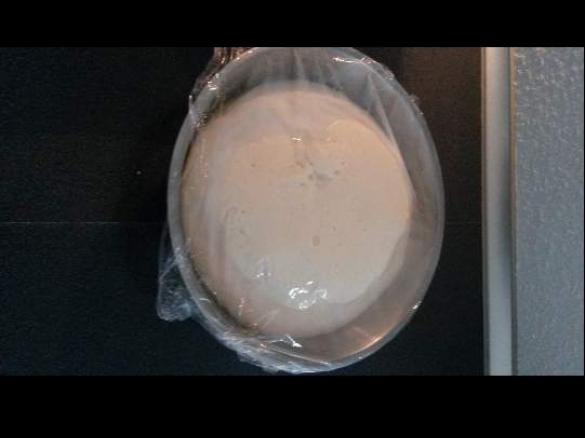 Pizza selbstgemacht, einfach & lecker