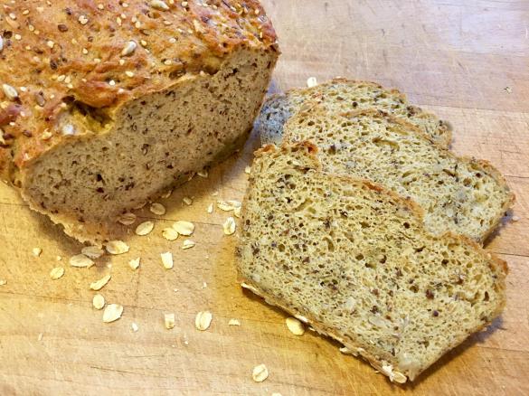 Leckeres Low Carb Brot (WW, Stoffwechselkur, vegan)