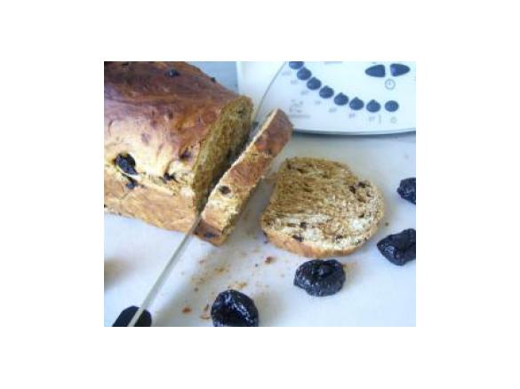 Dinkel-Pflaumenstuten