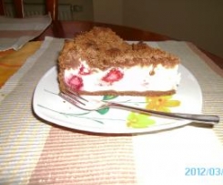 Schokostreusel-Käsekuchen mit Himbeeren