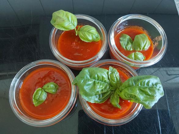 Pizzasosse aˋla Mama