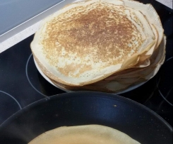 Blinis Pfannkuchen Crêpes - jeder nennt es anders