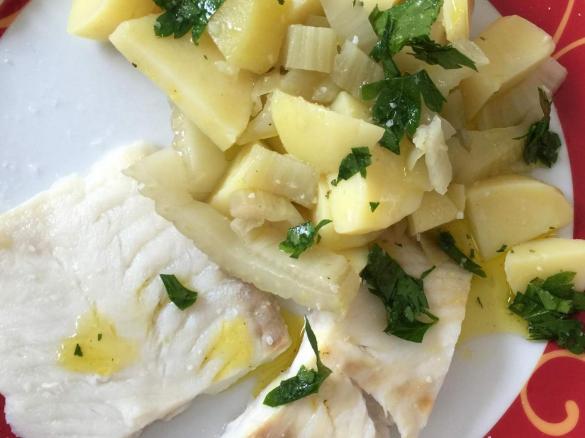 Kartoffel-Fenchel-Gemüse mit Fisch