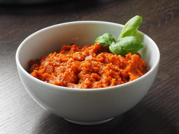 Sun dried tomato sauce (Dip aus getrockneten Tomaten)