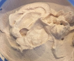 Variation von Cream Cheese Frosting -Buttercreme mit Frischkäse